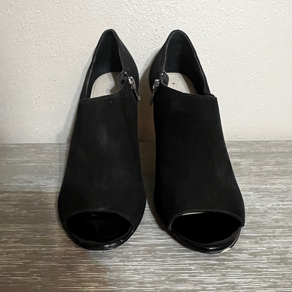 Calvin Klein Peep Toe Stilettos